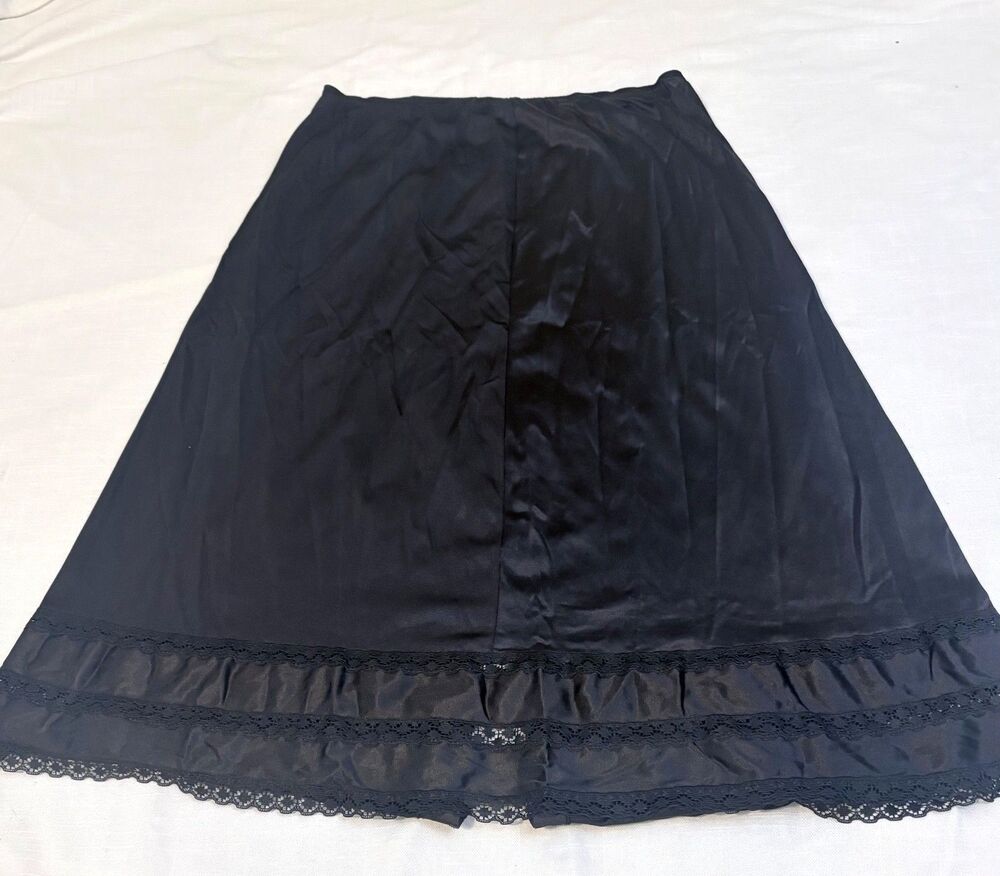 Vintage Black Lace Trim Half Slip Midi A-Line Back Slit Stretch Fits Modern M/L